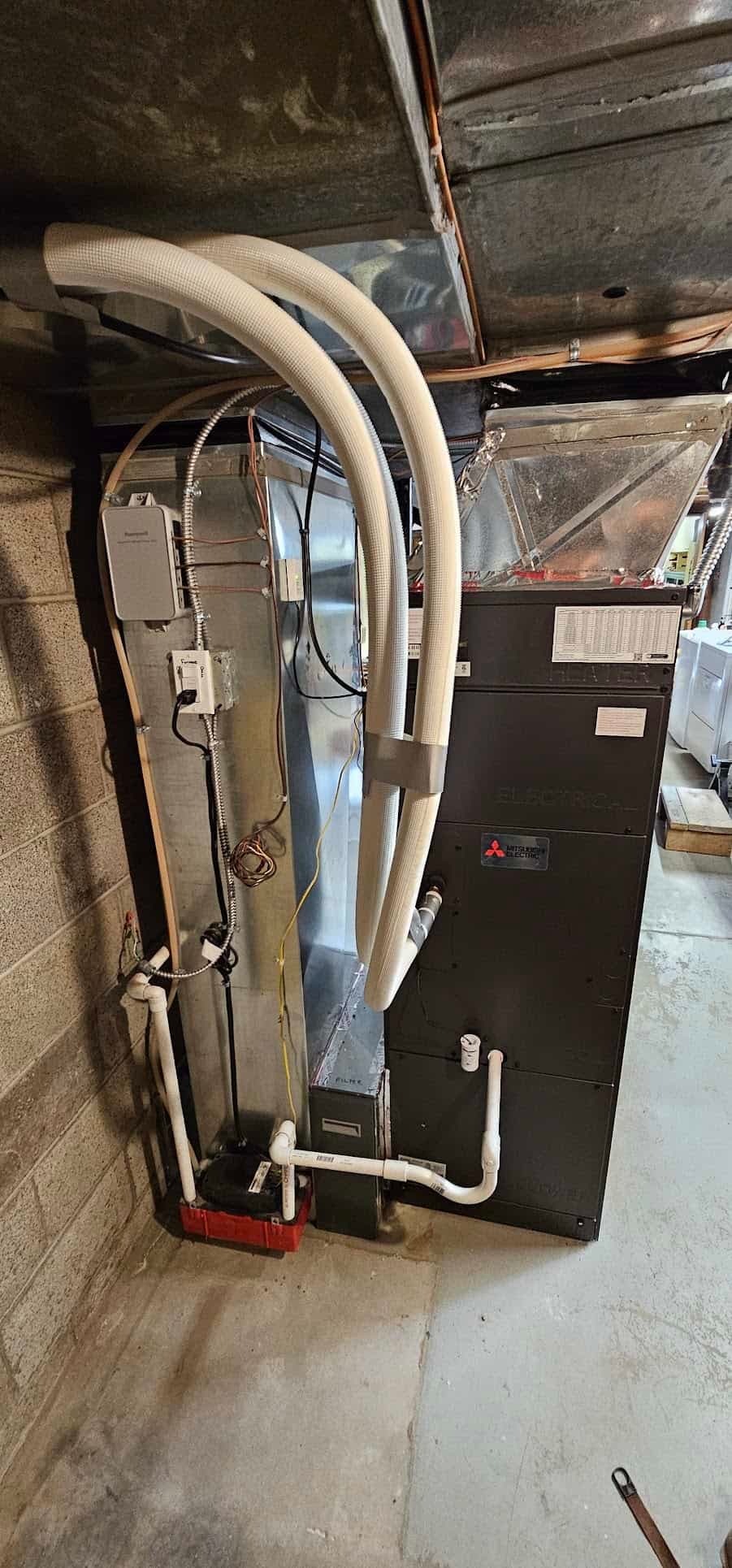 Fully electric heat pump installation